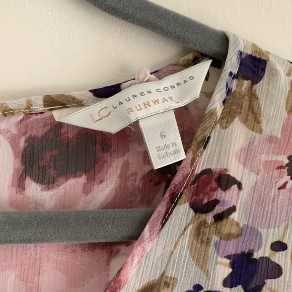 LC Lauren Conrad Runway • Floral Maxi Dress - Picture 6 of 8